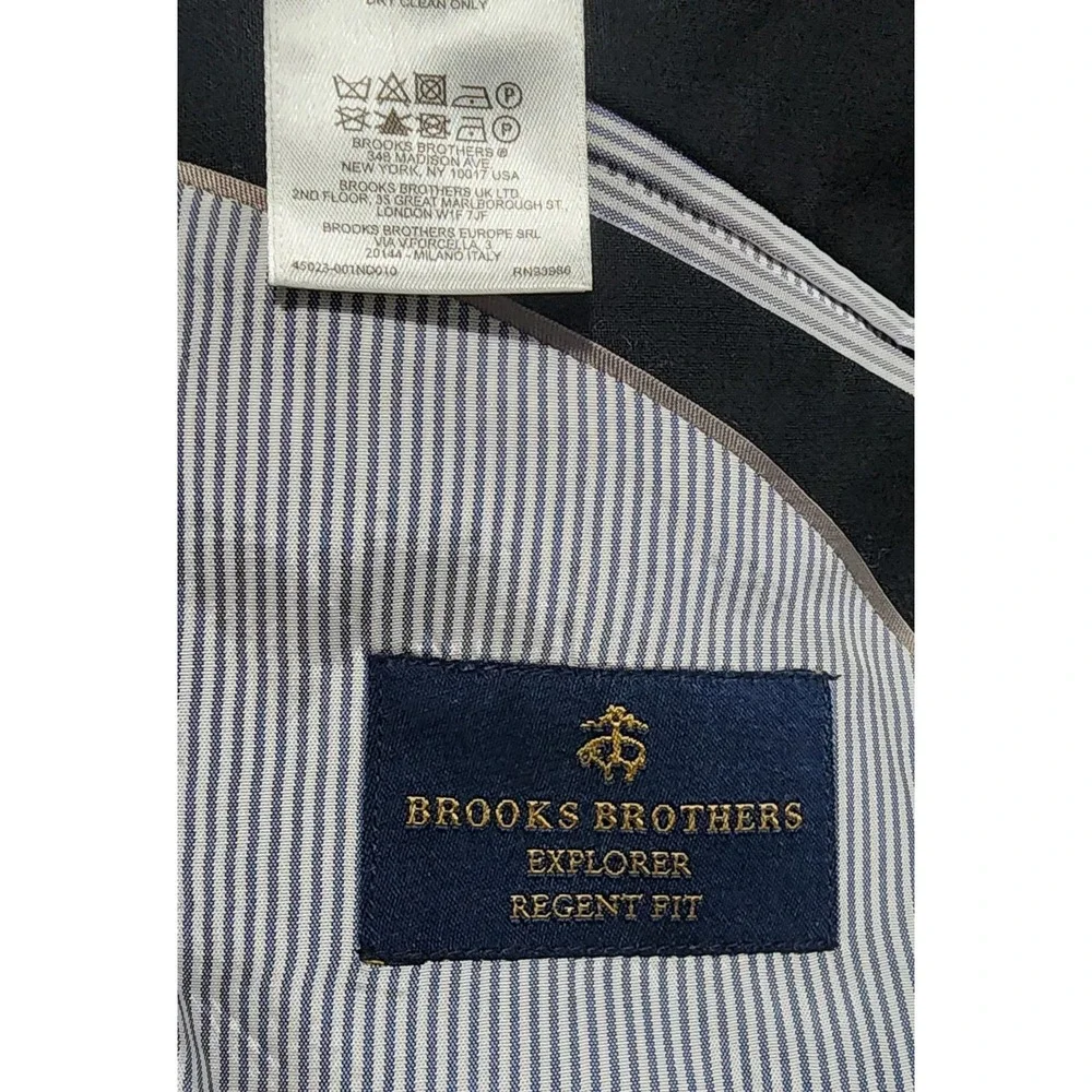 Brooks Brothers Men's Black Wool Stretch 2 Button Suit Size 42 Regular X 36 X 30